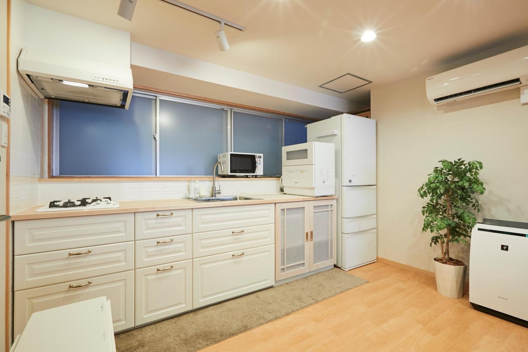 Condominium Hotel Keyakian Tokyo Nihonbashi Екстер'єр фото