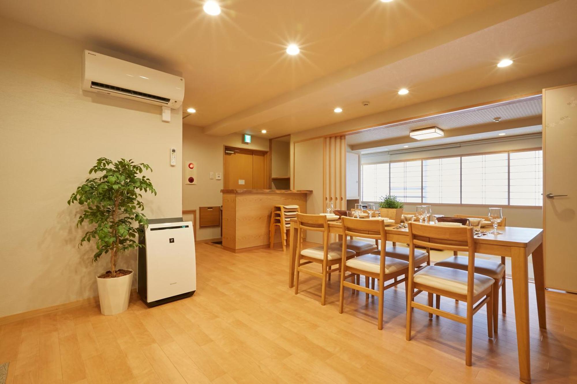 Condominium Hotel Keyakian Tokyo Nihonbashi Екстер'єр фото