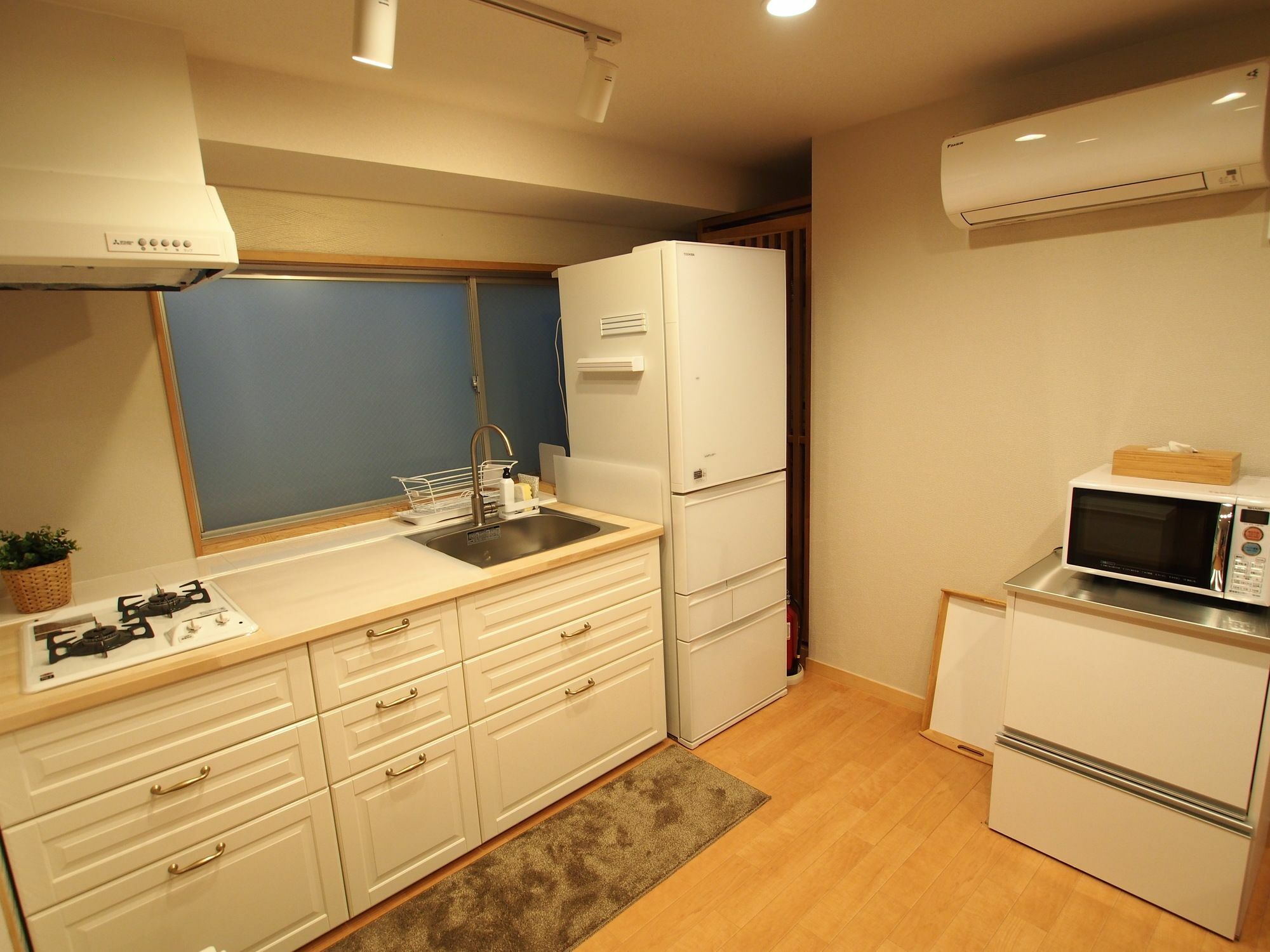 Condominium Hotel Keyakian Tokyo Nihonbashi Екстер'єр фото
